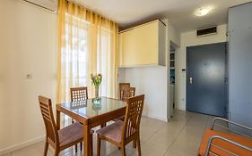 Hana City Apartment